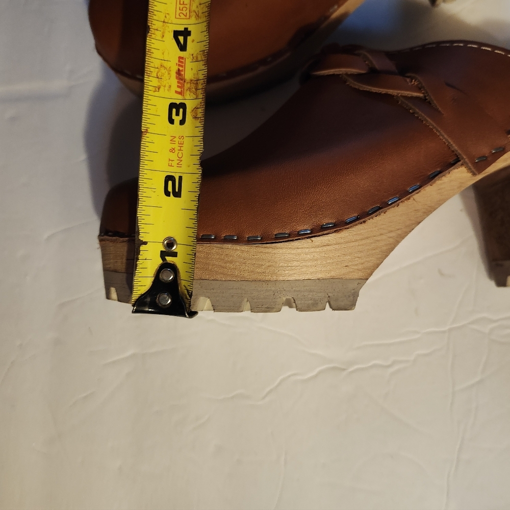 MIA Elsa Clogs Size 39 Women's Brown Leather Clogs w Braided Detail - Picture 10 of 12